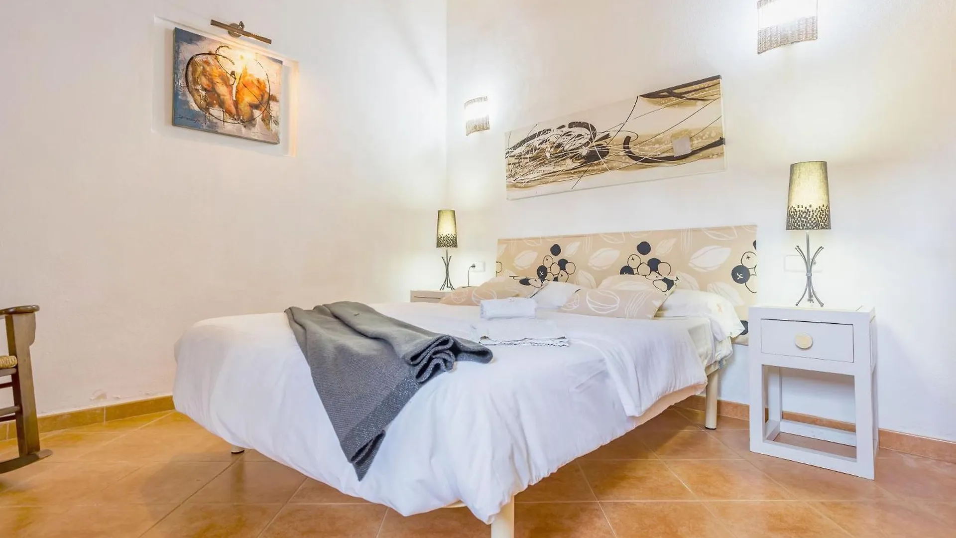 Fora Vila Manacor  Feriehus
